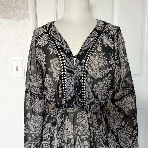 Knox Rose Printed Button Front Midi Dress - Picture 7 of 8